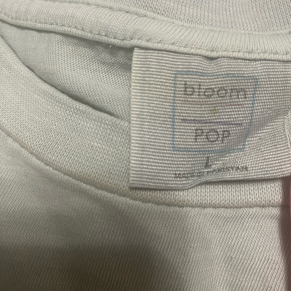 Cropped t-shirt - Picture 4 of 10